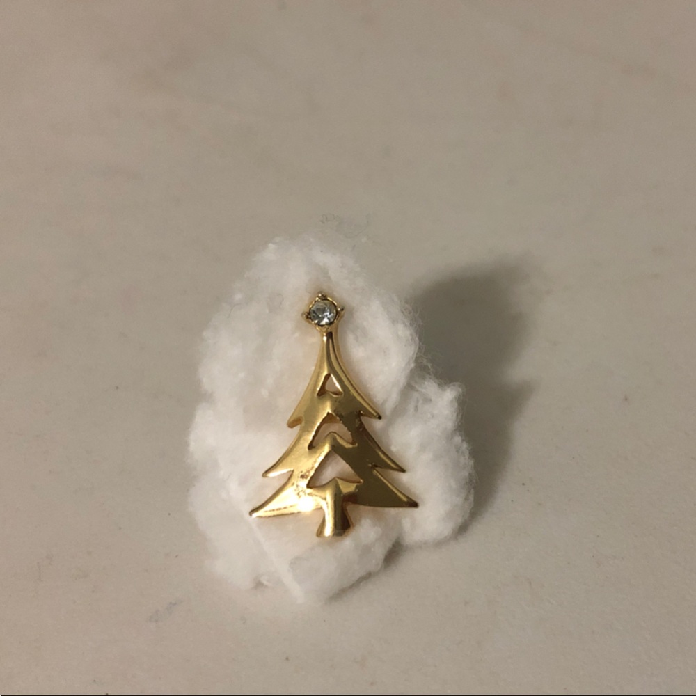 Avon Gold-Tone Christmas Tree Brooch with Clear Rhinestone